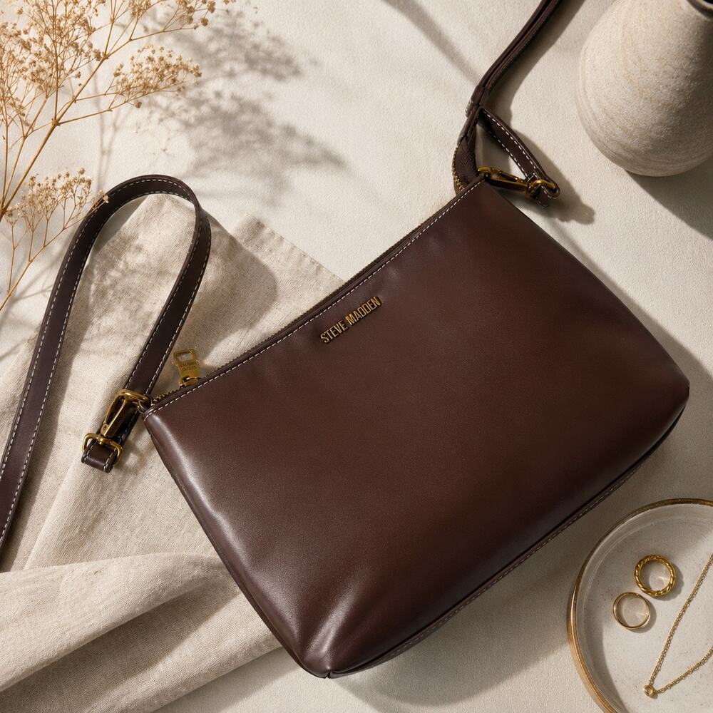 Steve Madden Brown Crossbody Bag Gold Hardware NEW Minimalist Purse